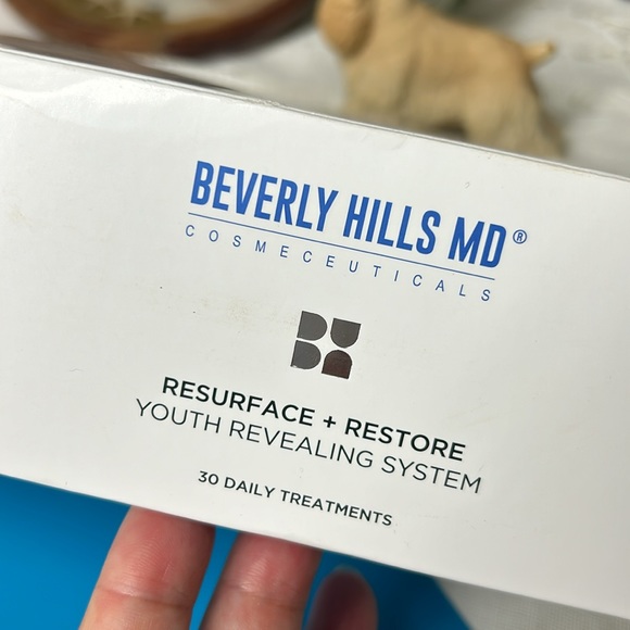 🖤NEW💕Resurface + Restore Youth Revealing System™ by Beverly Hills MD - Picture 2 of 10